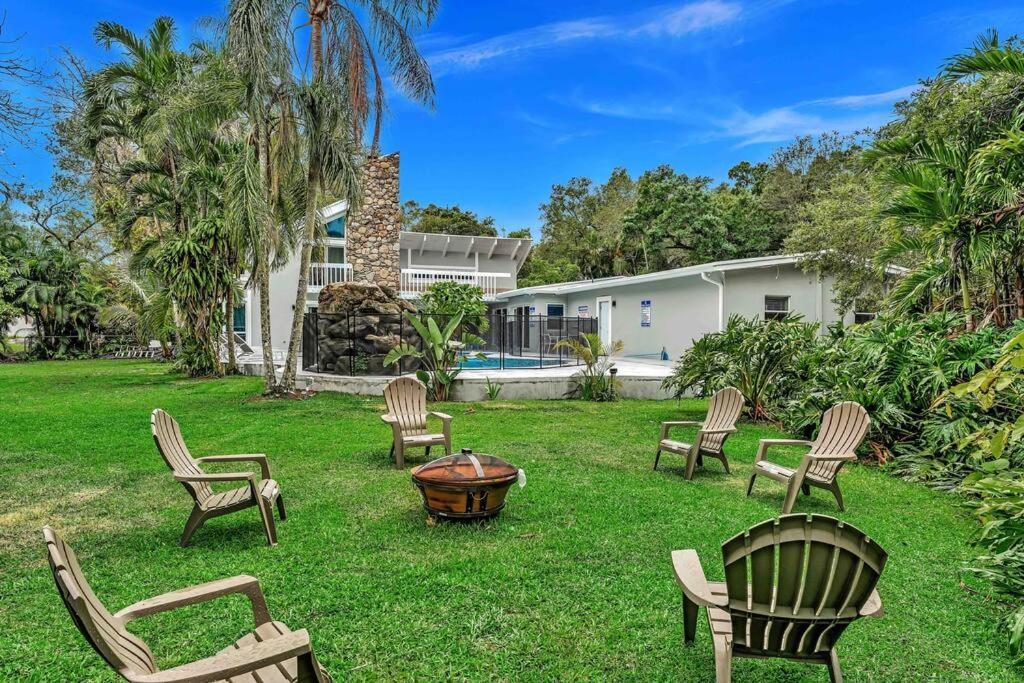 Rare Hidden Getaway Heated Pool 1.5 Acres! Sleeps 16 Villa Fort Lauderdale Exterior foto